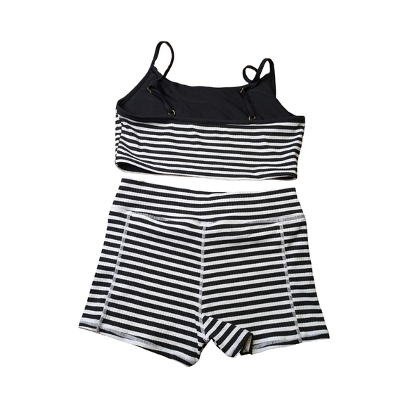 NWOT Striped Black/White Ribbed Reversible Top & Shorts Bottoms Bikini Set - Picture 4 of 9